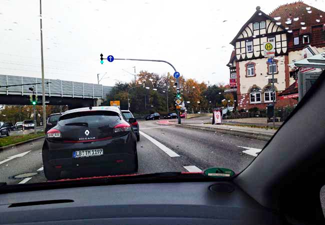 Frankfurter Str. / A. Bebel Str., October 2015.