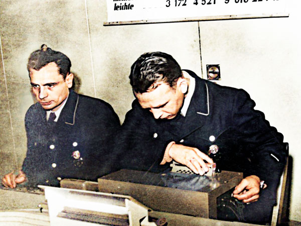 Bei der Arbeit auf der Polizeiwache